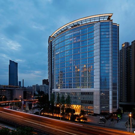 New World Wuhan Hotel Exterior foto