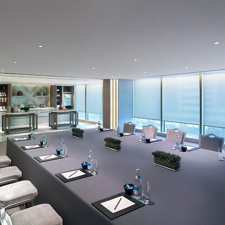 New World Wuhan Hotel Exterior foto